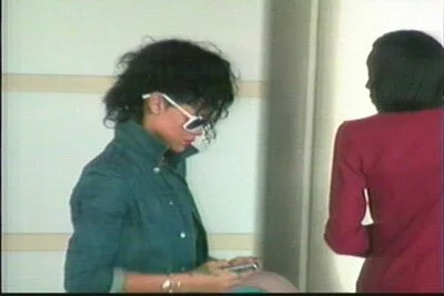 Rhianna on cell phone